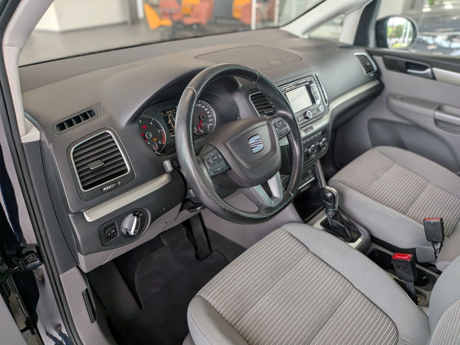 Fahrzeugabbildung SEAT Alhambra 2.0 TDI Style Bi-Xen 7-Sitz Cam Tempoma