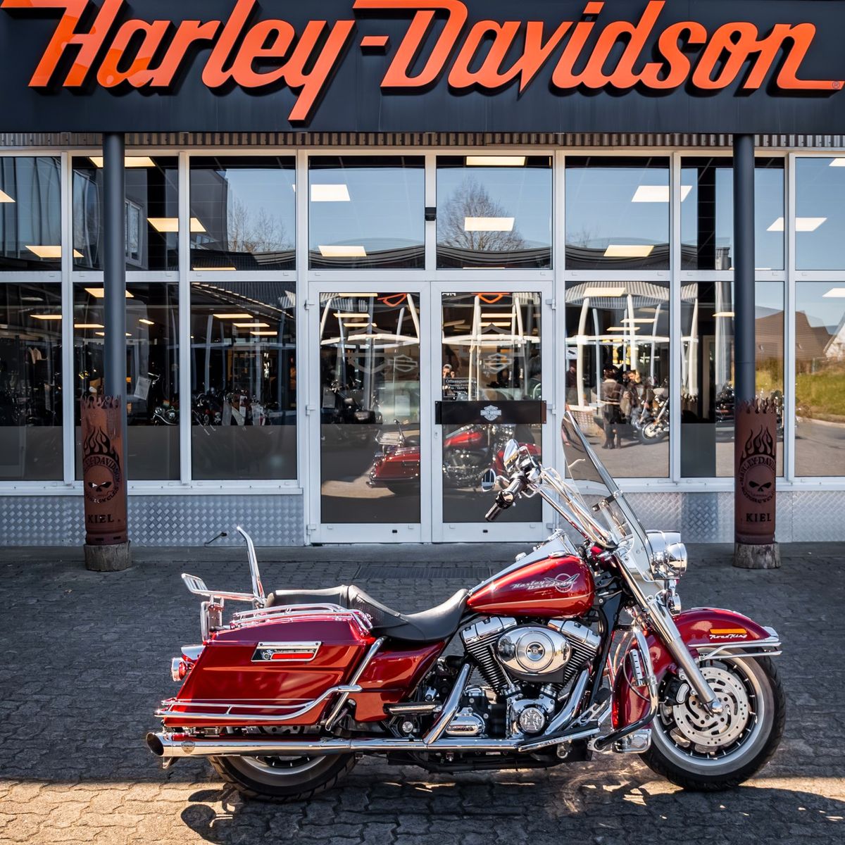 Fahrzeugabbildung Harley-Davidson Road King FLHR - PENZEL - APE -