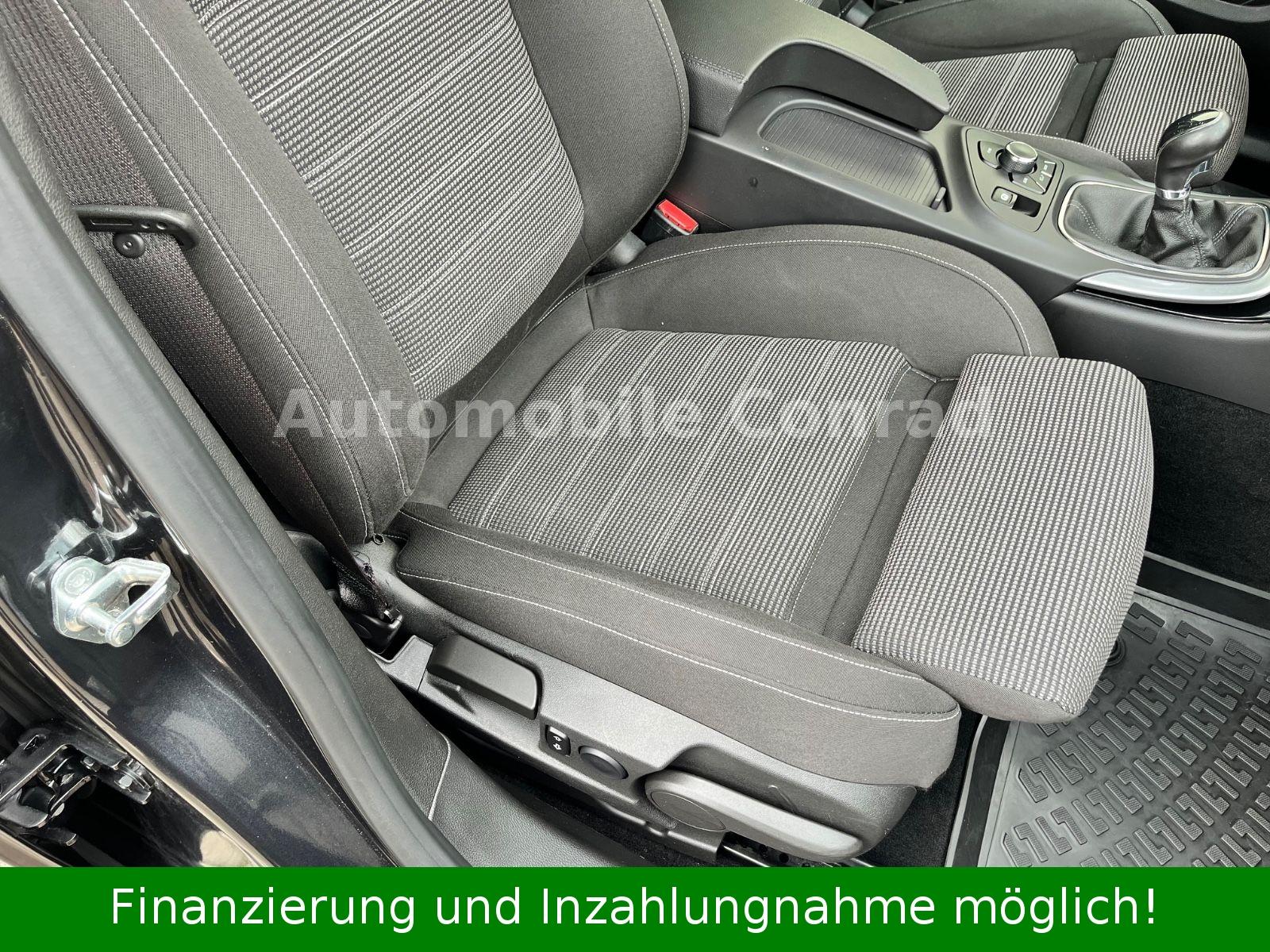 Opel Insignia 2013 — photo 17