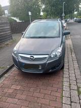 Opel Zafira 1.6 Erdgas und Benzin - Opel Zafira mit CNG-Antrieb: 1.6