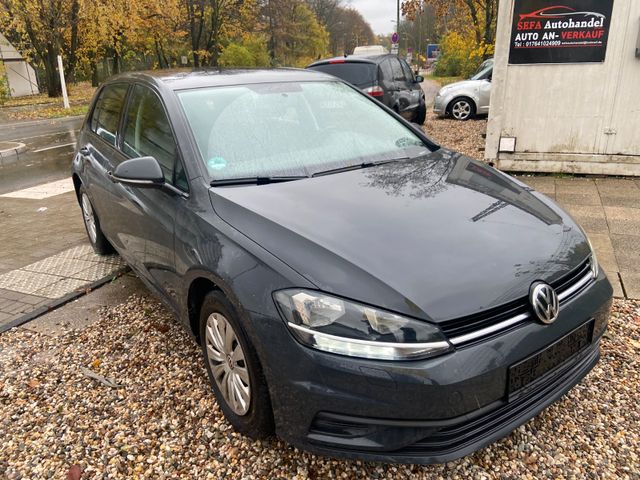 Volkswagen Golf 1.6 TDI Comfortline