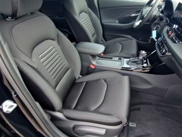 Hyundai i30 1.6 T-GDI TREND (150 PS) Automatik