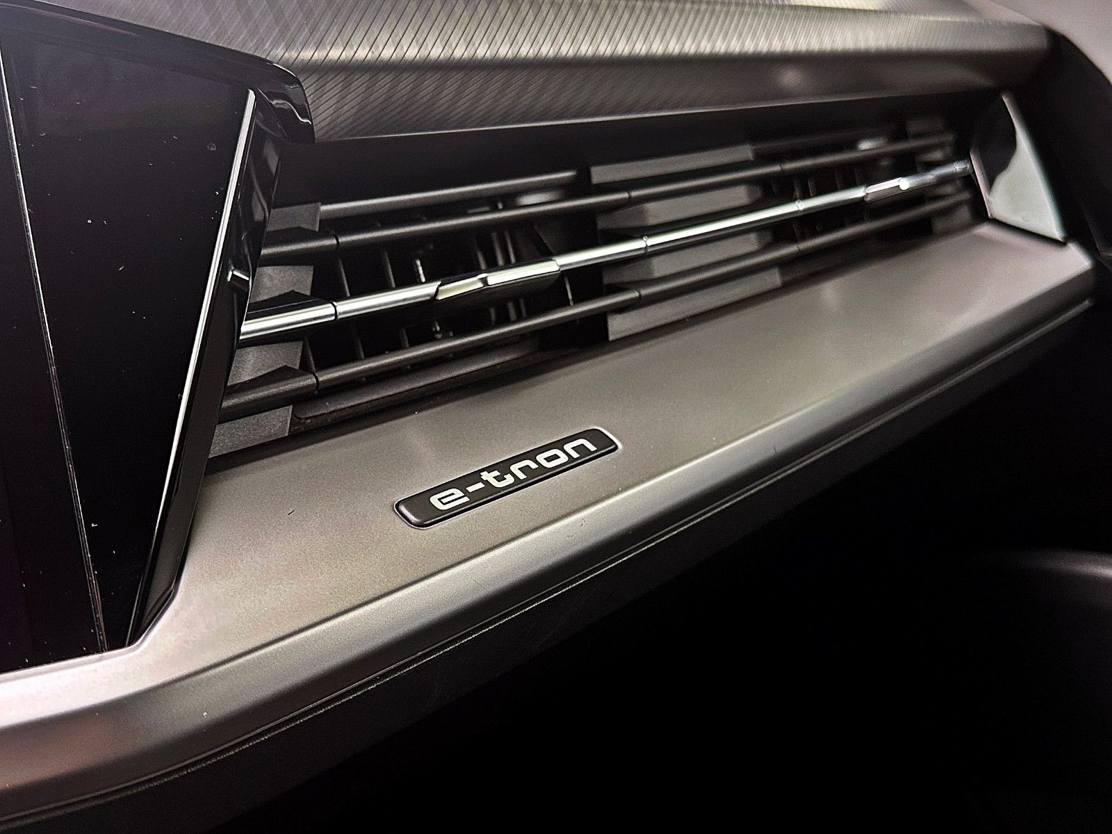 Audi Q4 e-tron - Bild 23