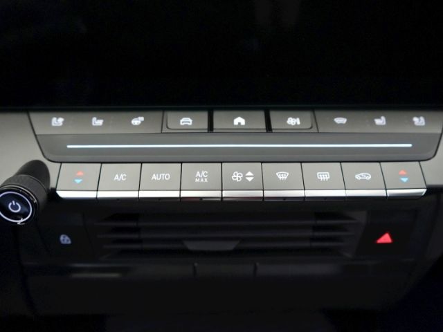 Astra L LIM GS AT+AHK+LED MATRIX+NAVI+360 GRAD K