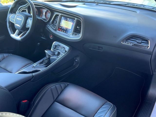 Fahrzeugabbildung Dodge Challenger SRT Hellcat/727PS/WIDE-BODY/H&K-SOUND