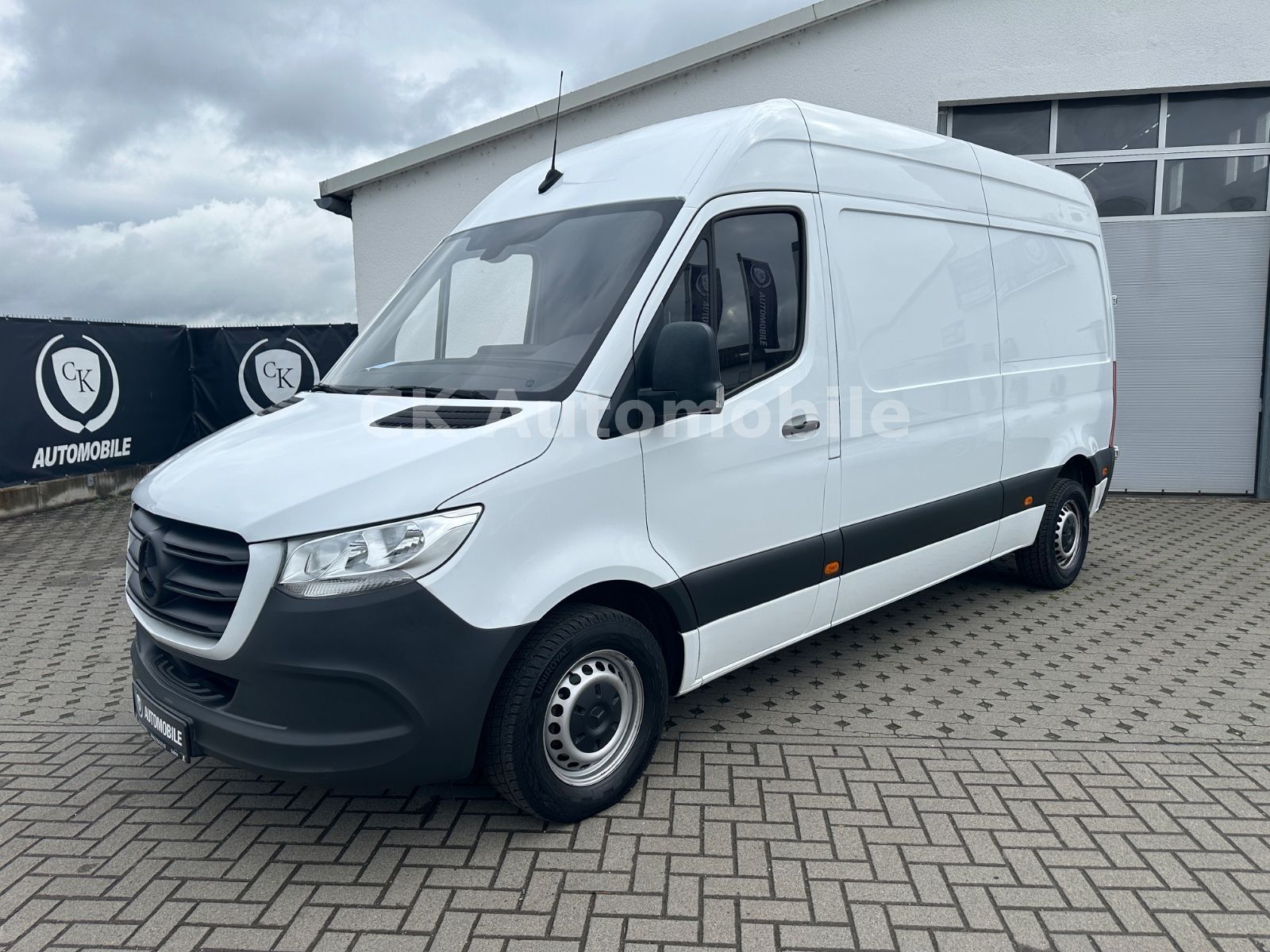 Fahrzeugabbildung Mercedes-Benz Sprinter III Kasten 314 FWD H2L2/Klima/Kam./AHK