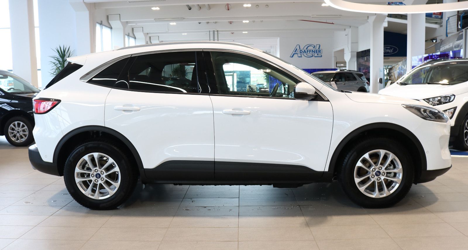 Fahrzeugabbildung Ford Kuga Plug-In Hybrid Titanium X/BLIS/Kamera/LED