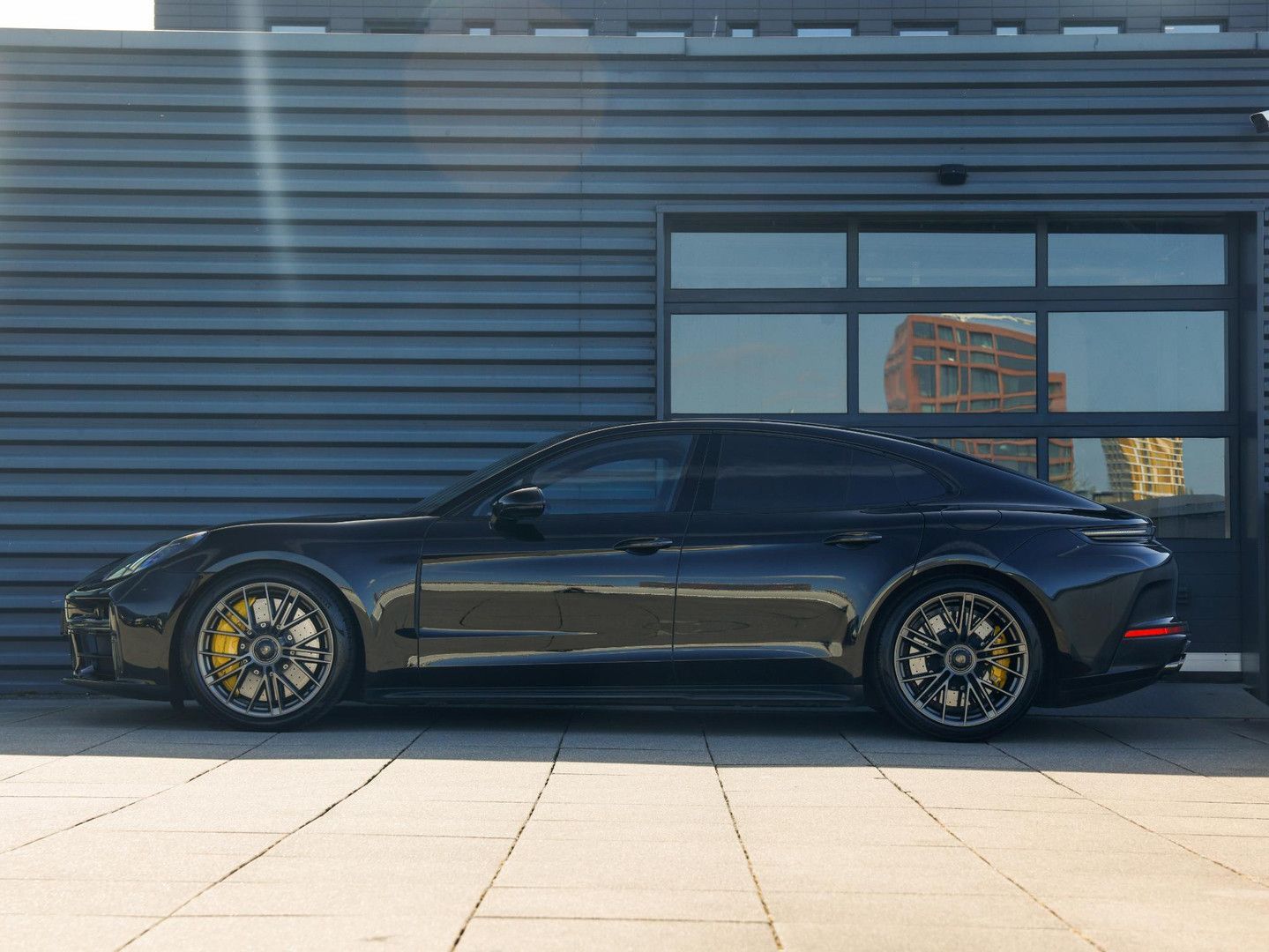 Porsche Panamera Turbo E-Hybrid imagem 2