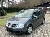 Volkswagen Touran 1,9TDI Conceptline,6Gang,133tkm!!! - Volkswagen Touran: 1.9