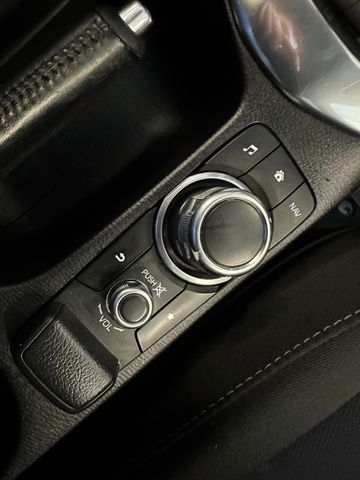 Mazda 2 Lim. *Nakama*Kamera*Spurhalteass.*