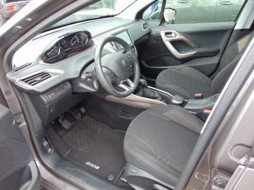 Bild 8 Peugeot 2008 Active