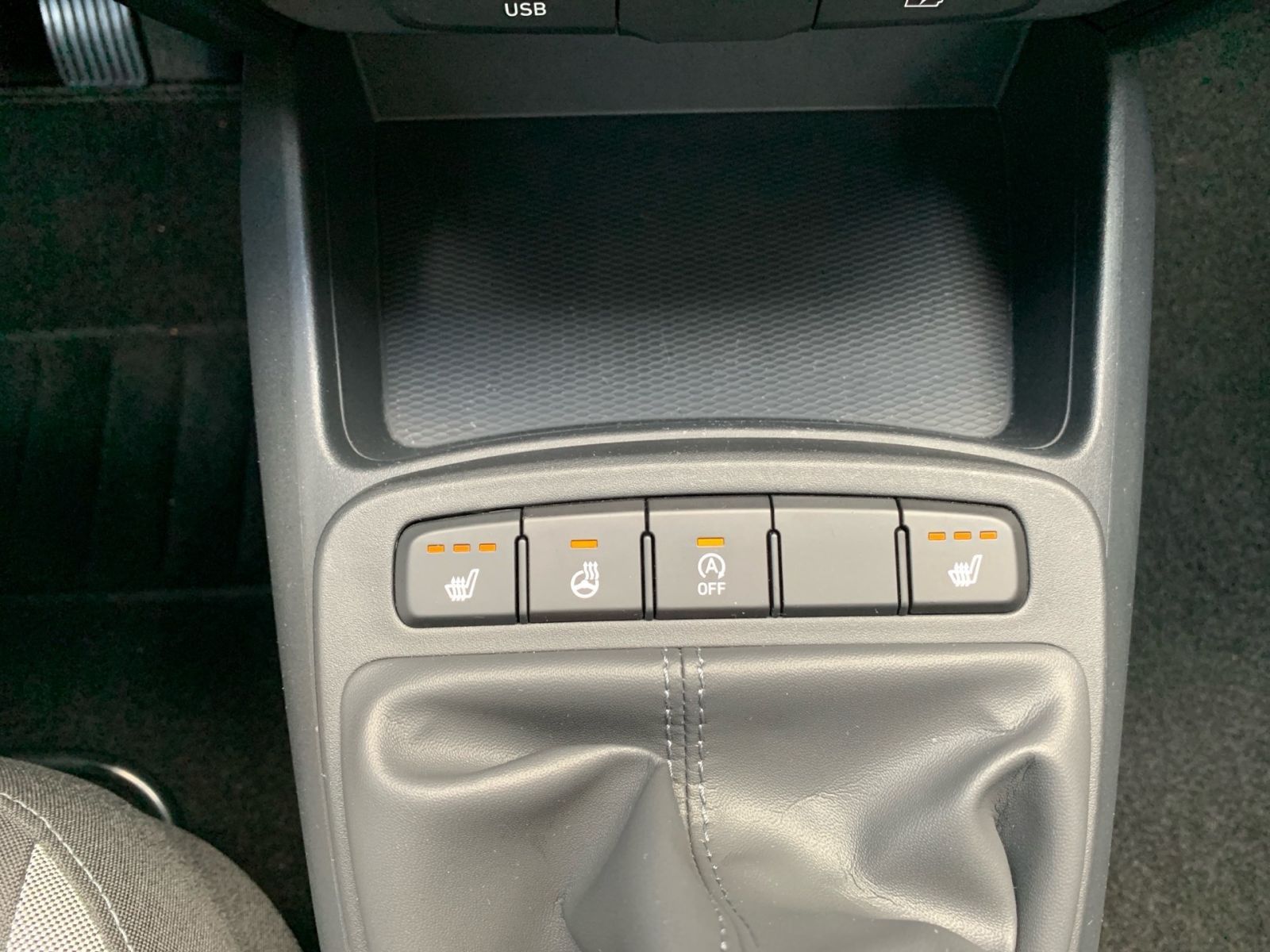 Fahrzeugabbildung Hyundai i10 1.2 Trend Navi