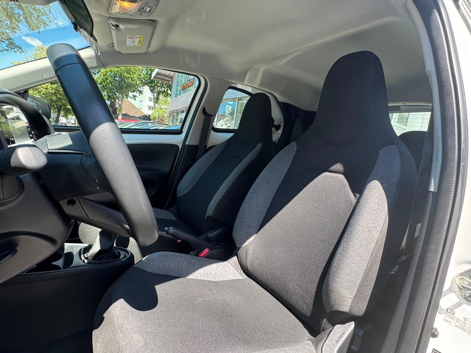Toyota Aygo X Play Klima Kamera Multi Allwetterreifen