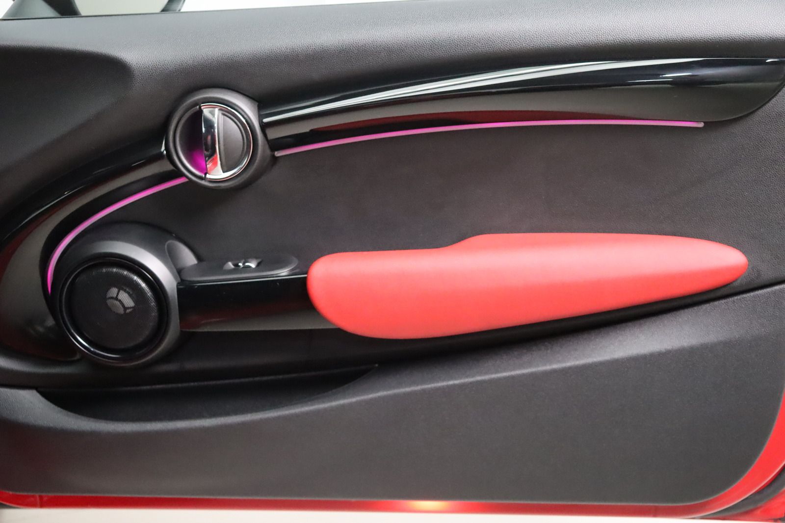 Fahrzeugabbildung MINI John Cooper Works * HUD * LED * Pano