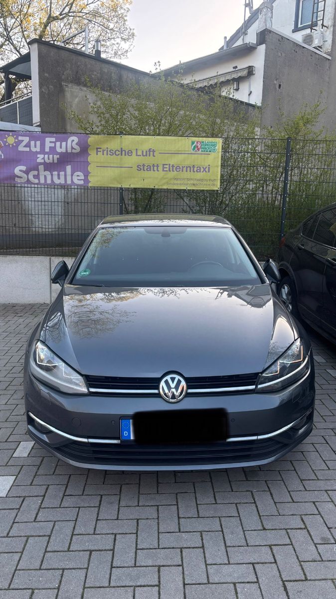 VW Golf