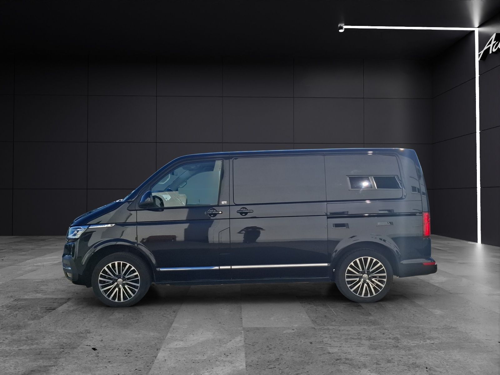 Fahrzeugabbildung Volkswagen T6 Multivan T6.1 TDI Generation-Six DSG LED AHK