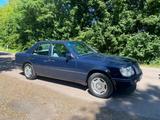 Mercedes-Benz W124 E 280 | 88.700 km | H-Kennzeichen | 2. Hand - blaue Mercedes-Benz E 280