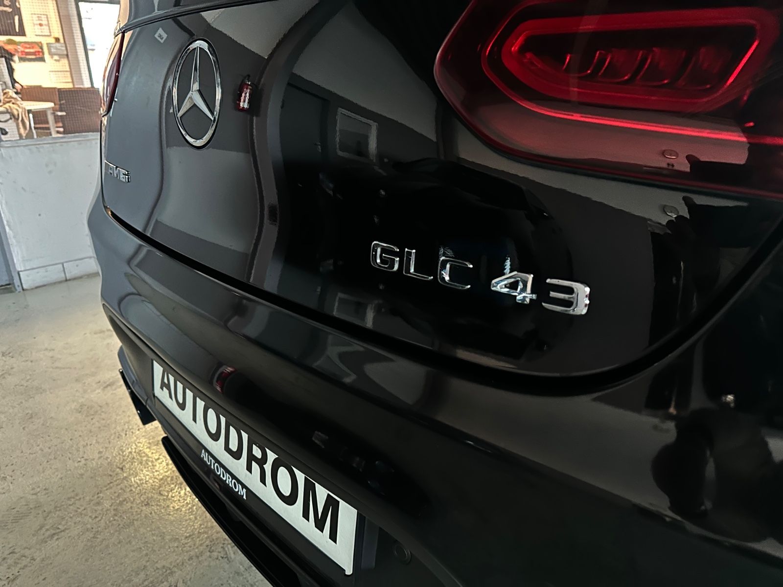 Mercedes-Benz GLC 43 AMG Coupe 4Matic+Perf. Auspuff +Night foto 9