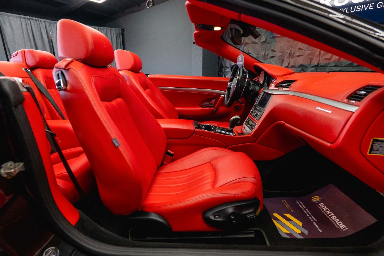 Fahrzeugabbildung Maserati GranCabrio Sport 4.7 V8 Ferrari *Unfallfrei*BOSE