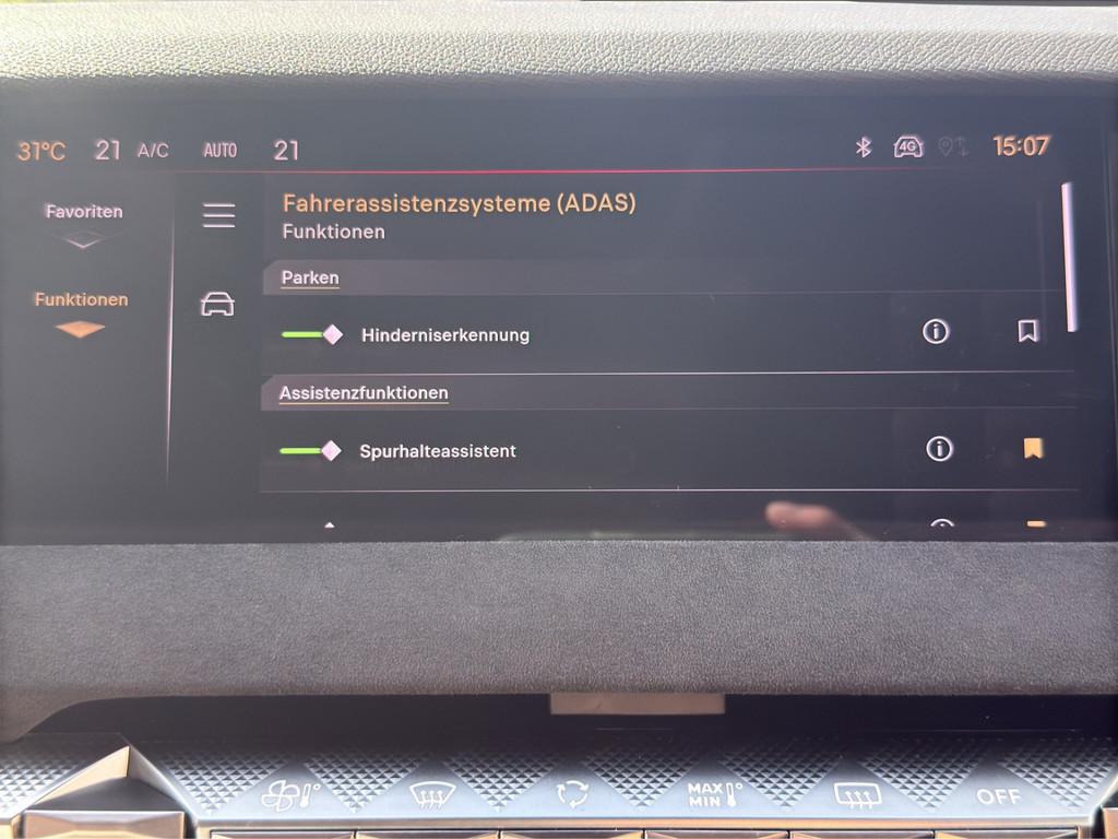 DS Automobiles DS 4 PT 130 EAT8 Performance Line LED Kamera