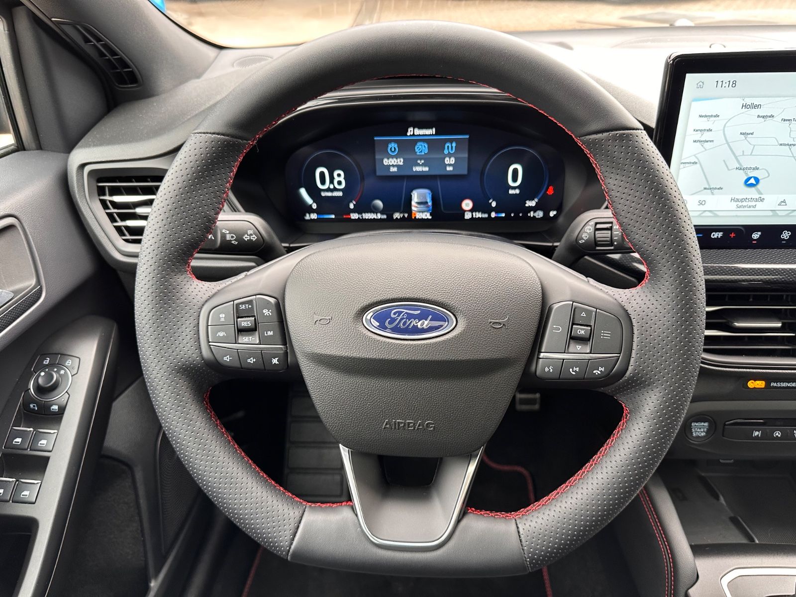 Fahrzeugabbildung Ford Focus Turnier ST-Line X 1.0 Pano/ACC/Matrix/Navi