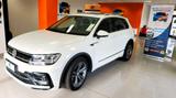 Volkswagen VOLKSWAGEN Tiguan 1.6 TDI SCR Sport BlueMotion T - Volkswagen Tiguan mit Diesel-Antrieb: Limousine