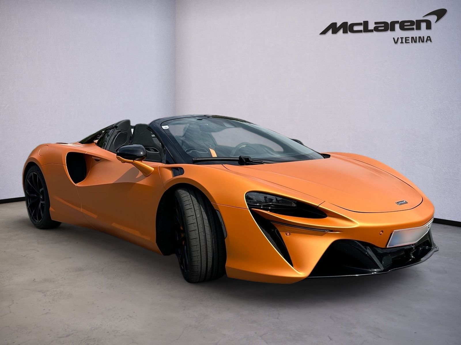 McLaren Artura Spider / Anthracite / B&W / Lift imagem 2