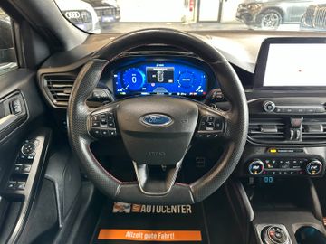 Ford Focus*ST*SpurH*Totwinkel*ACC*LED*2-Zonen*VOLL*