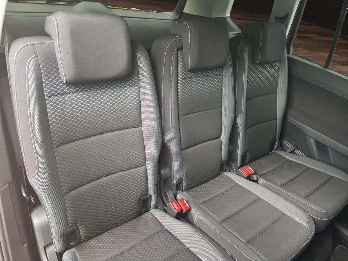 Touran Active 1.5 16V TSI DSG AHK LED NAVI