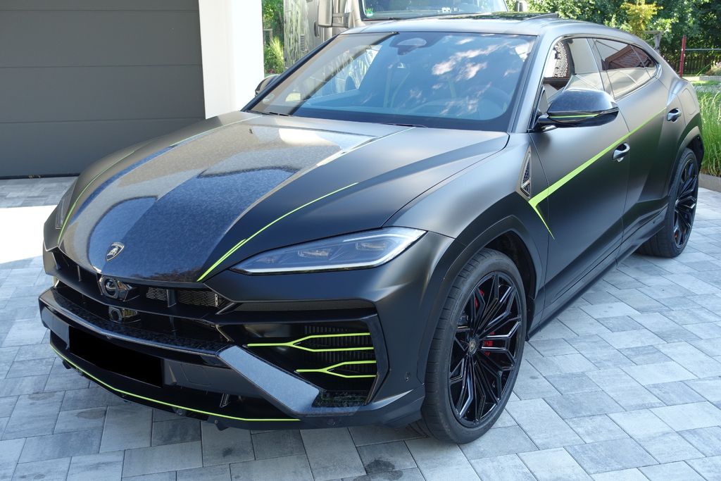 Image of Lamborghini Urus