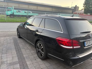 Mercedes E 220 - 3