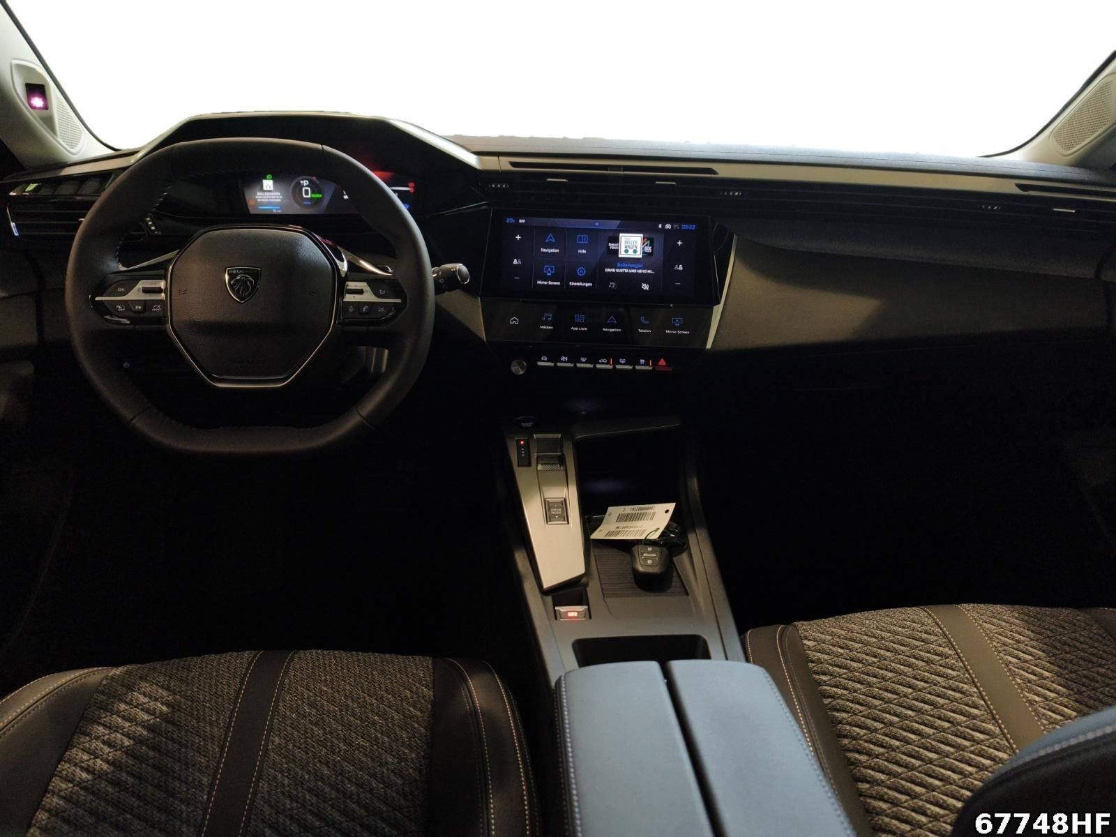 Fahrzeugabbildung Peugeot e-308 ALLURE Elektromotor 156