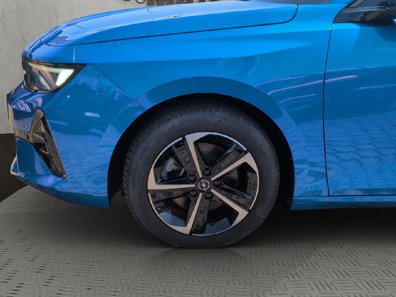 Fahrzeugabbildung Opel Astra ST 1.2T GS - Navi, LED, Sitzhzg., Lenkradh