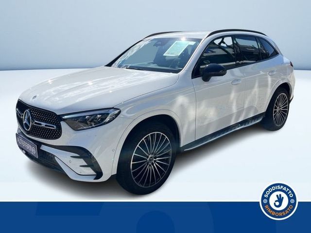 Mercedes-Benz GLC 300 e 4MATIC Plug-in hybrid AM