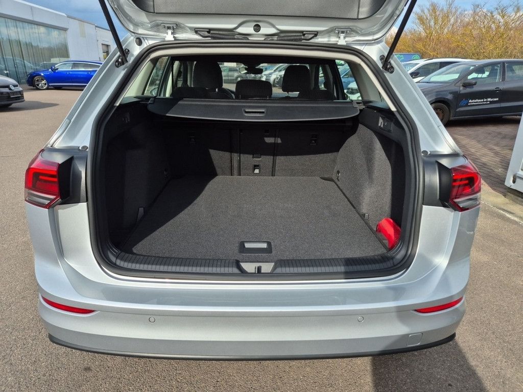 Golf VIII Variant 1.5 eTSI Life *DSG*LED*AHK*NAV