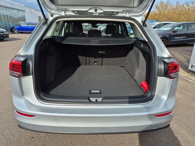 Golf VIII Variant 1.5 eTSI Life *DSG*LED*AHK*NAV
