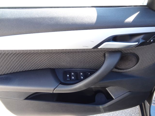 Fahrzeugabbildung BMW X1 sDrive 18 i Advantage/1.Hd/Pano/AHK/Kam/Navi/