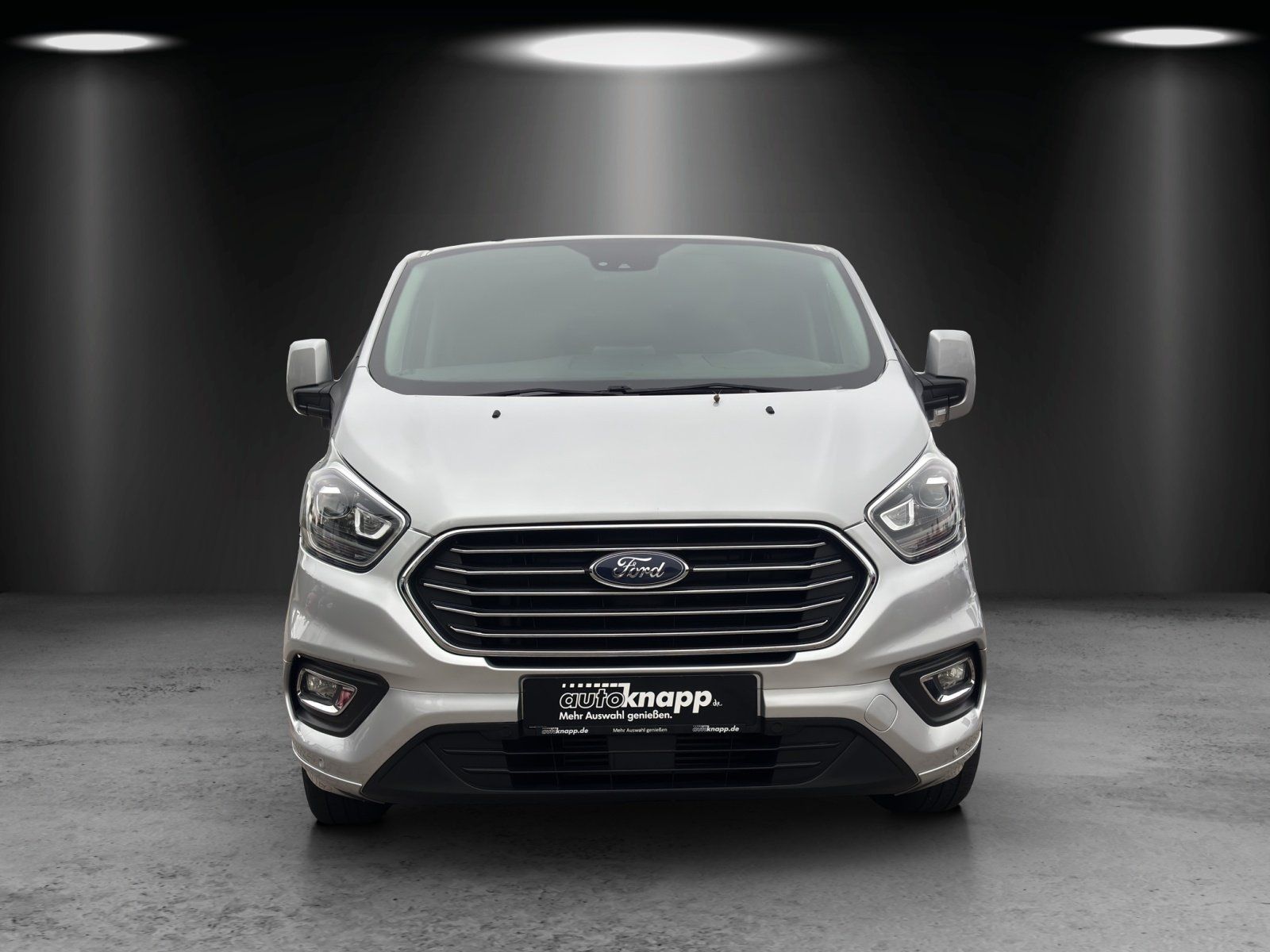 Fahrzeugabbildung Ford Tourneo Custom 2.0 TDCi 320 L2 Trend (EURO 6d)