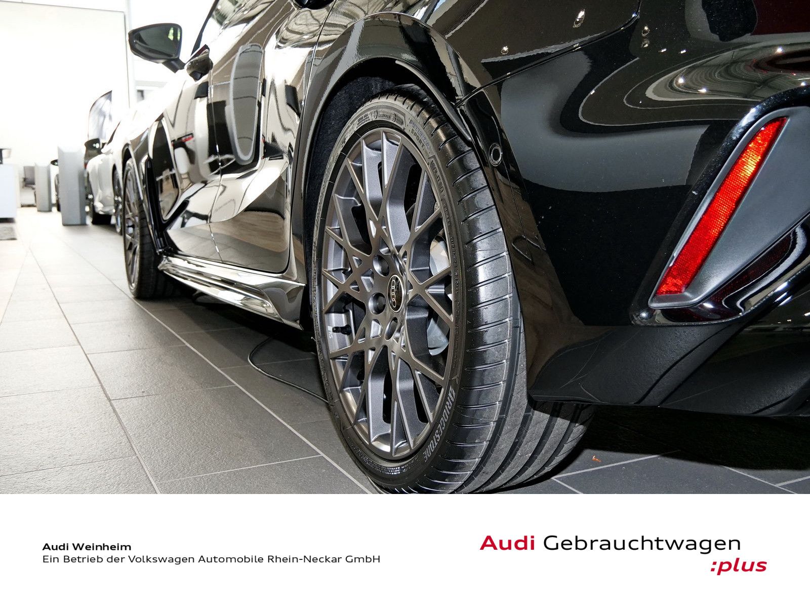 Audi RS 3 Sportback S-tronic quattro NAVI LED-Matrix foto 8