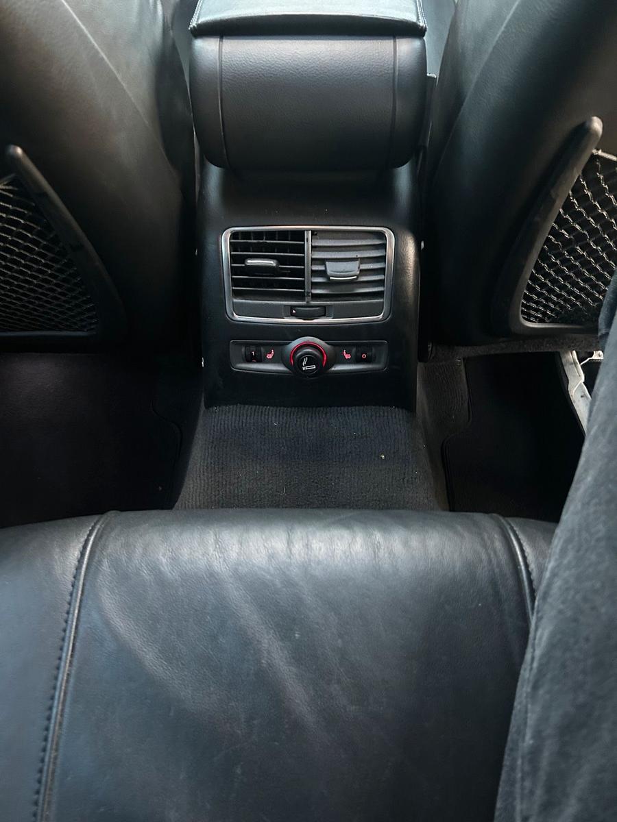 Audi Quattro 2005 — photo 11