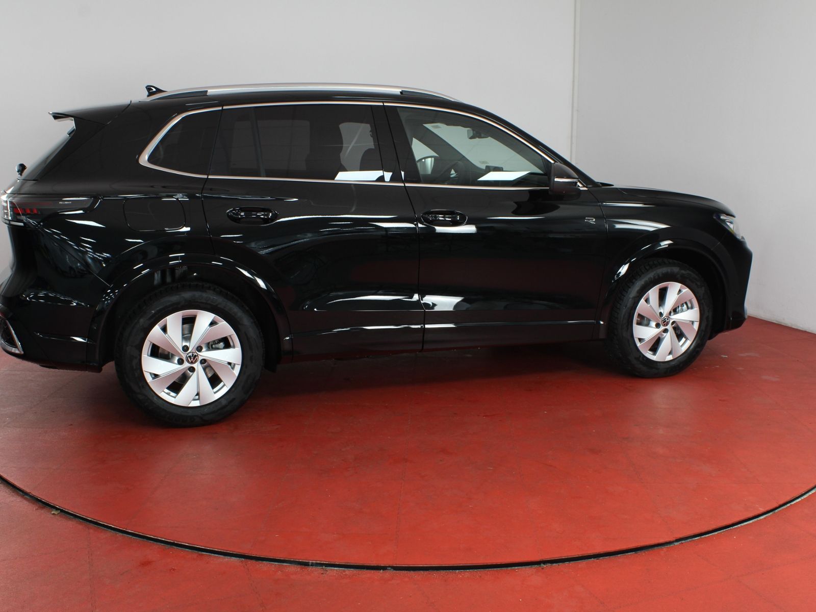 Volkswagen Tiguan - Bild 19