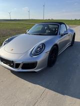 Porsche 991 Targa 4 GTS PDK Targa GTS