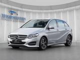 Mercedes-Benz B 180 Style 8-fach bereift Scheckheftgepflegt - Mercedes-Benz B 180 mit Benzin-Antrieb: Limousine, Schaltgetriebe