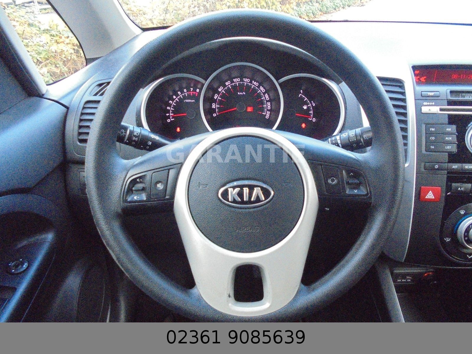 Fahrzeugabbildung Kia Venga Attract 1.4 CVVT/Klima/5Türig/