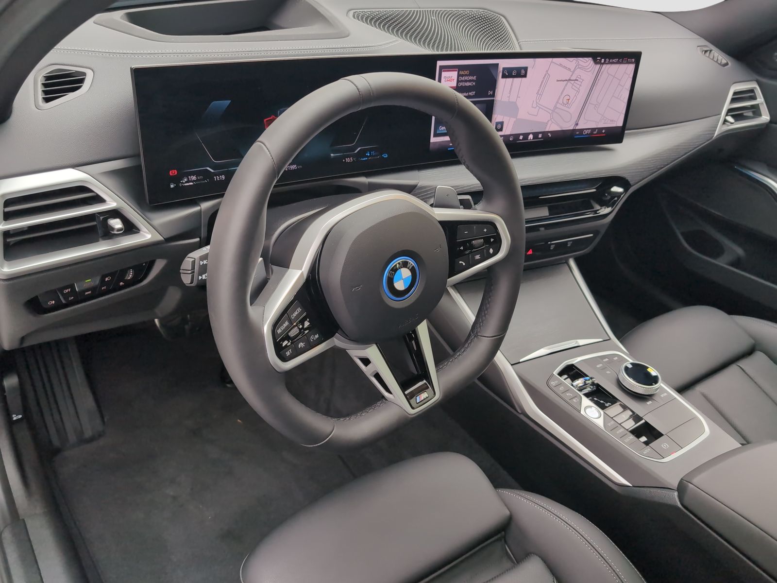 BMW 330 - Bild 11