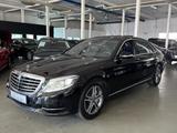 Mercedes-Benz S 500 4MATIC LANG PANORAMA BURMESTER 4XSITZKLIMA - gebrauchte Mercedes-Benz S 500 aus dem Jahr 2014