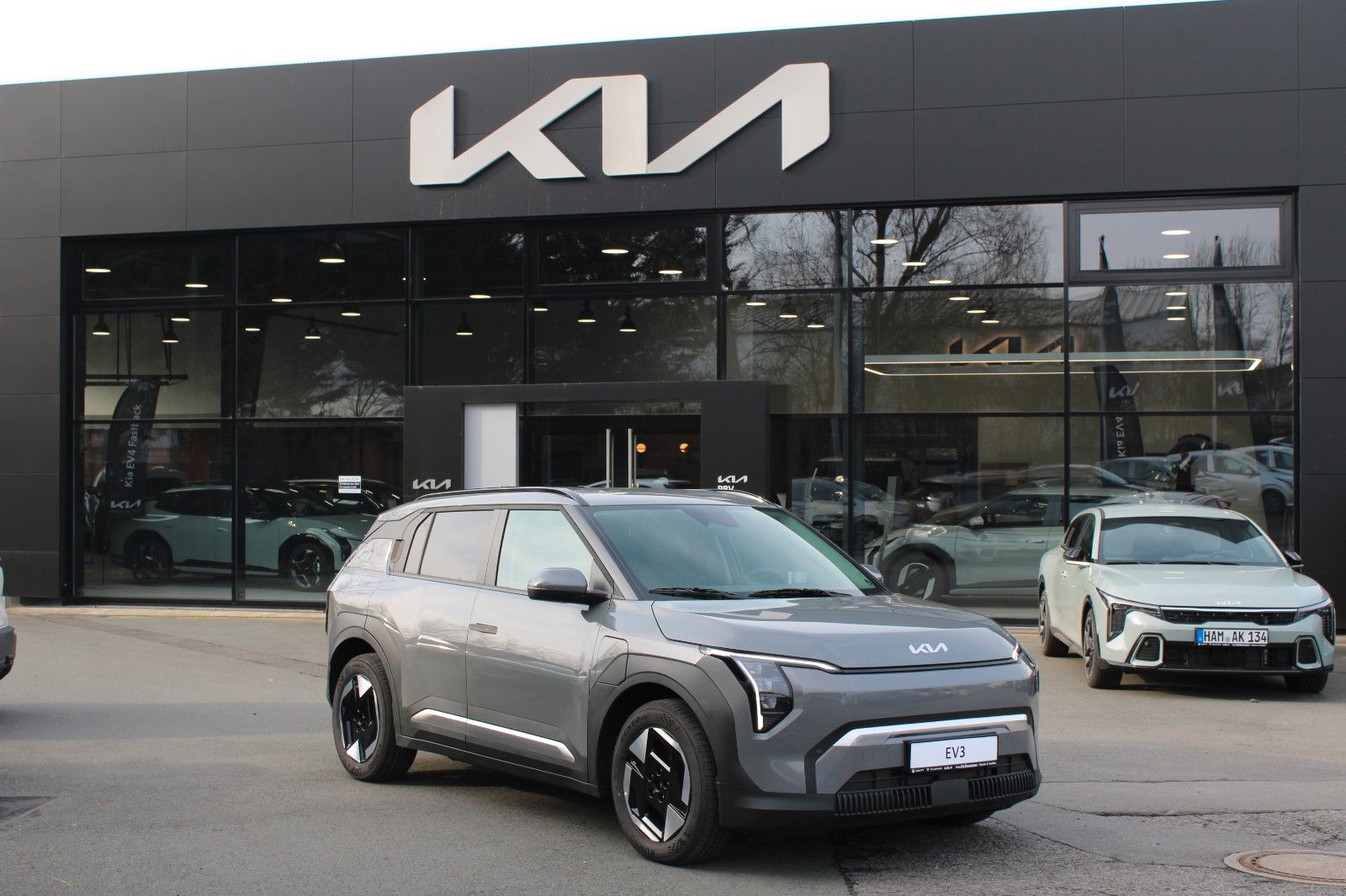 Kia EV3 150 kW Earth*P3*P4**LED*Rückfahrkamera*