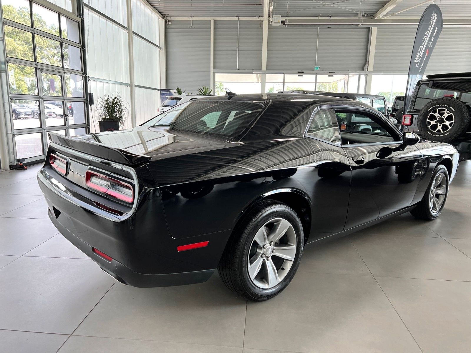 Fahrzeugabbildung Dodge Challenger SXT V6 Navi Carplay 1.Hand Unfallfrei