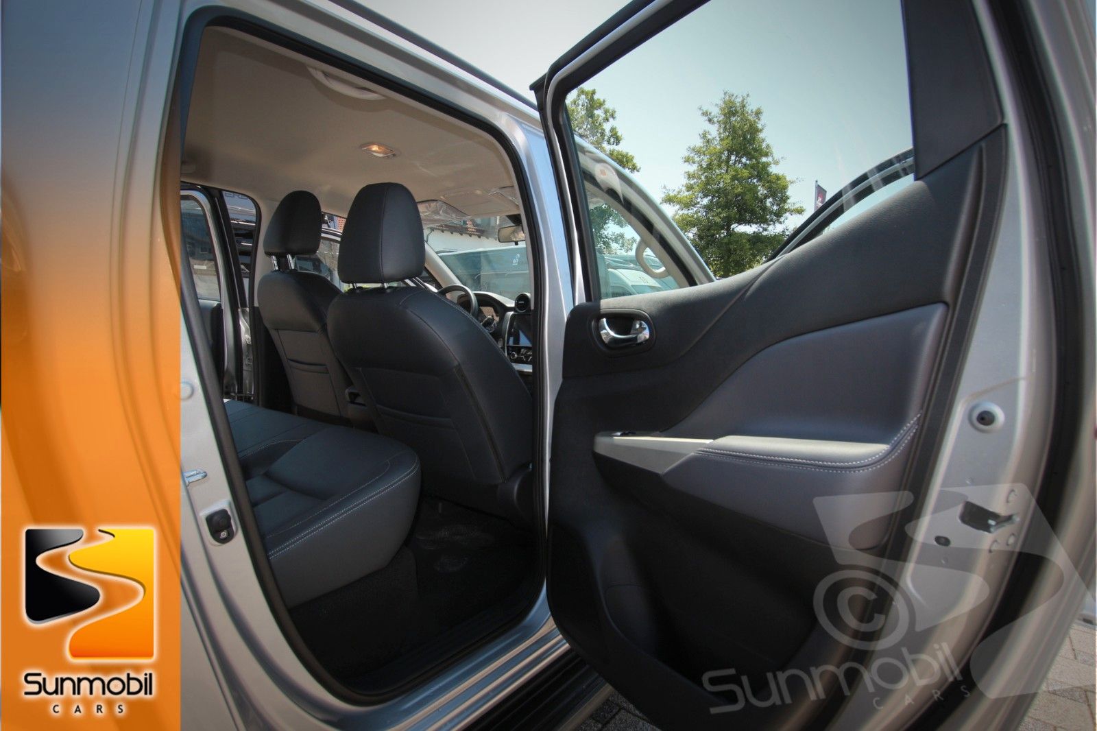 Fahrzeugabbildung DFSK Rich 6 Diesel 8 Gang Automatik ZF 4x4