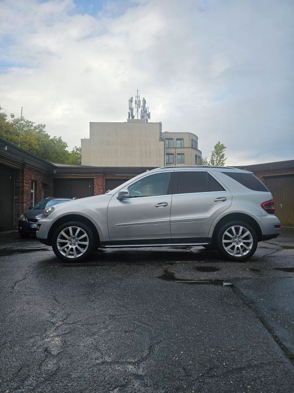 Mercedes-Benz ML 350